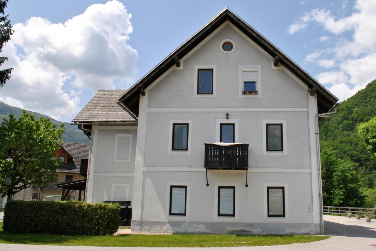 Riverside Village Apartment Bohinj Exteriör bild
